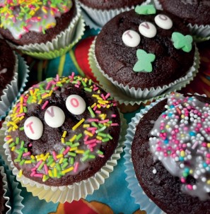 Muffins mit TVO Logo